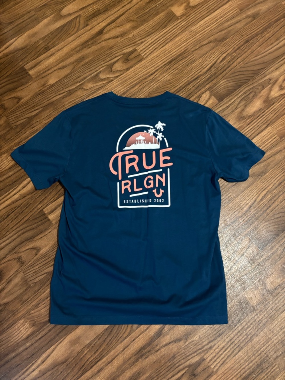 True Religion Navy Tee with Coral & White Back Graphic Like NEW * XL